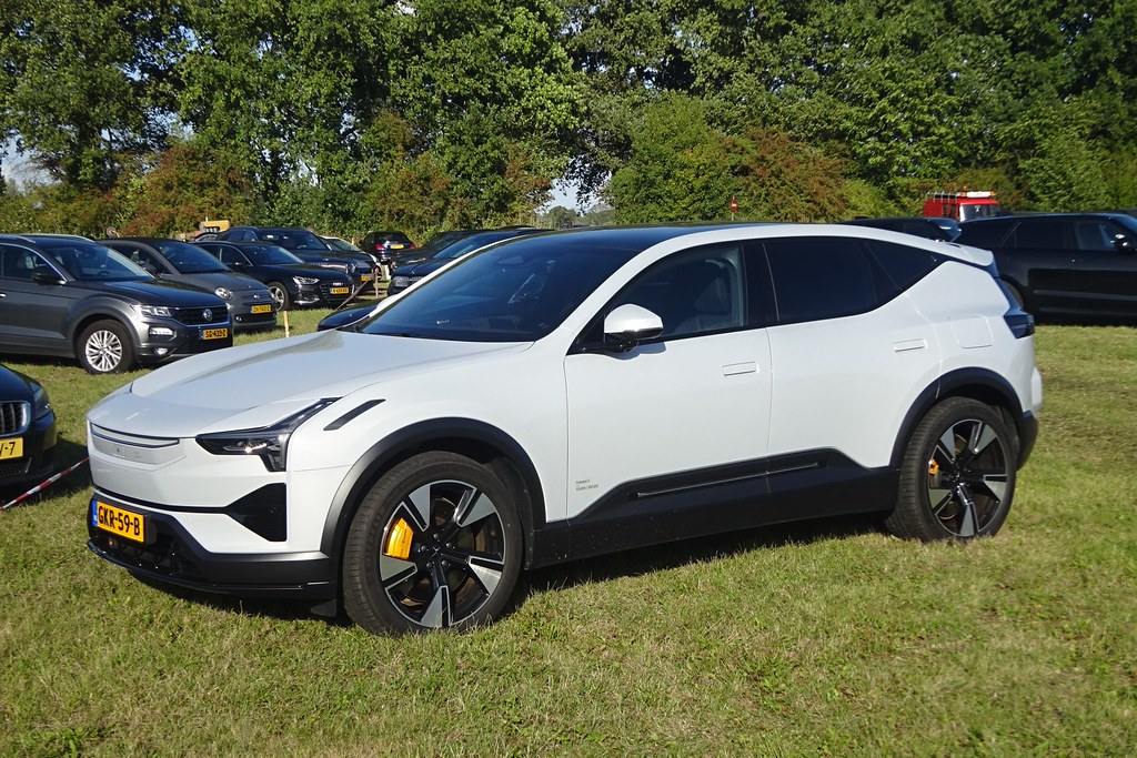 GKR59B: Polestar 3 asobak