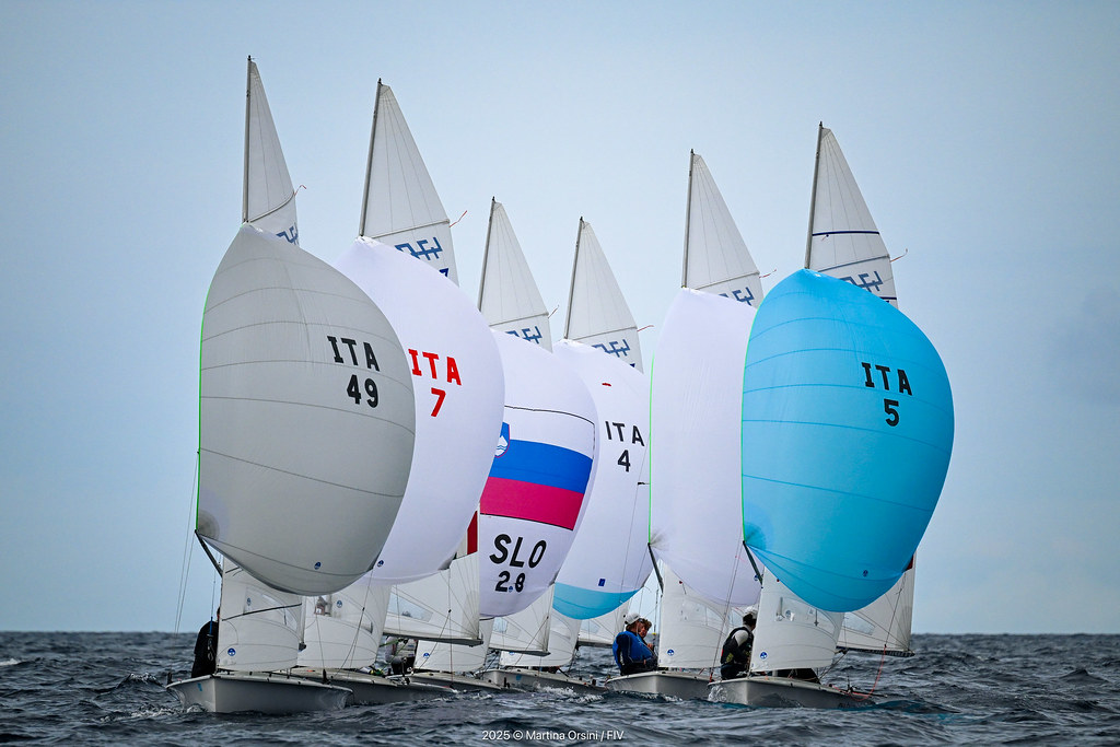 Equipaggio in regata al CICO