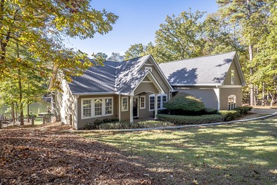 28 Forrest Way