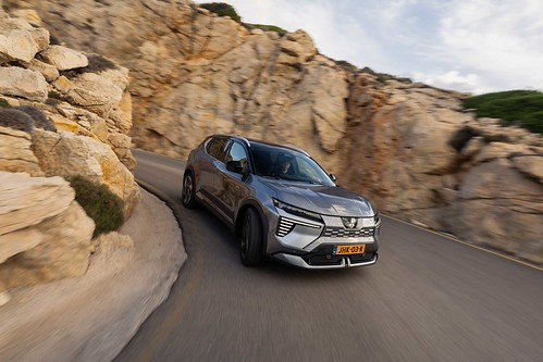 Mitsubishi Eclipse Cross: o SUV compacto que acelera a era elétrica