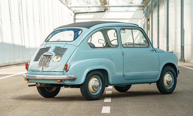 70 anos do FIAT 600