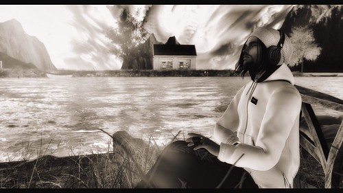 The Last Melody | by Ϯ̷̲͜ᴥ Ҏ Δ U L ᴥϮ̷