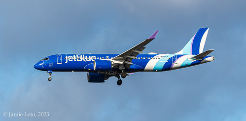 jetBlue 2678 | by Aviation Love Worldwide.