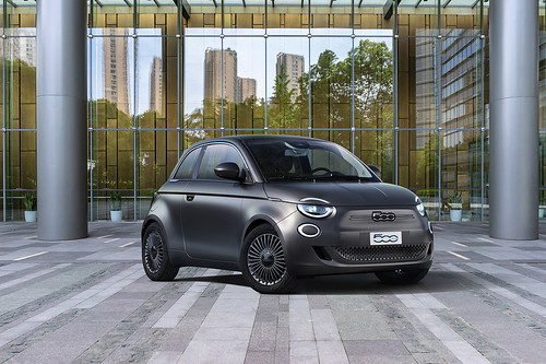 UE cria categoria para pequenos elétricos e oferece “super créditos” à indústria automóvel