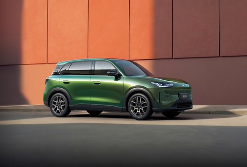 Leapmotor anuncia três novidades para a Europa no Salão Automóvel de Bruxelas 2026