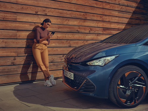 Modelos Cupra vão espiar o nosso dia a dia…pelo bem da nossa segurança