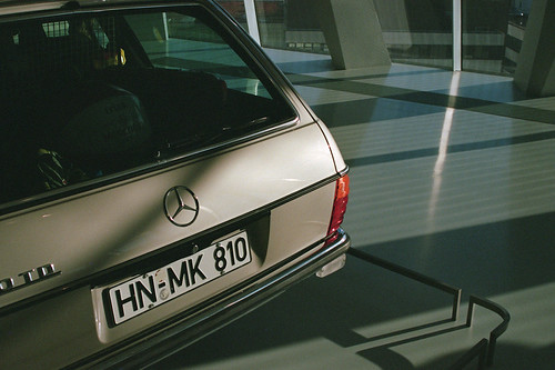 — Mercedes-Benz 300 TD (S123) —