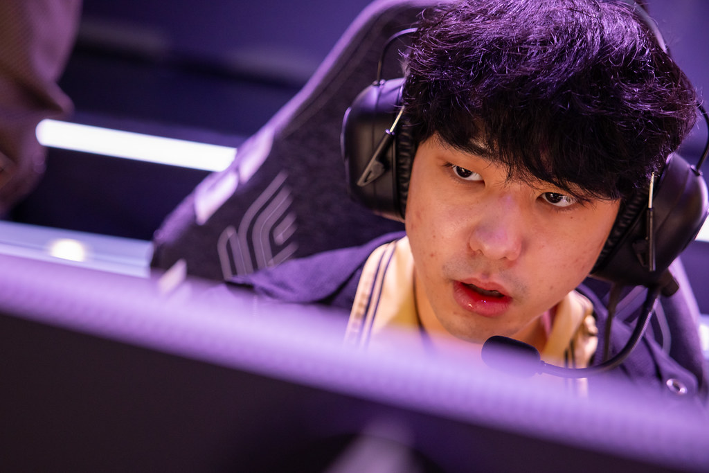 LCS 26 Split 1 Day 13