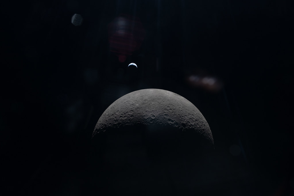 Crescent Earth Over Lunar Horizon | art002e015231 (April 6, … | Flickr