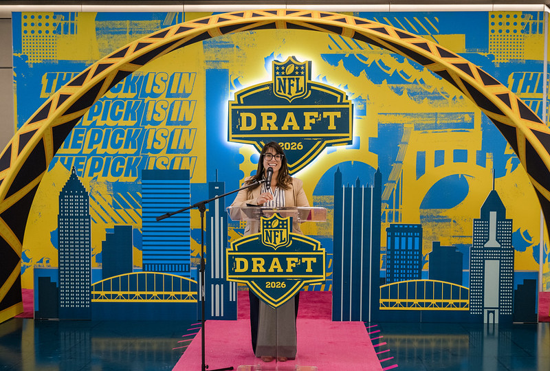 Draft Ribbon NFL Draft Ribbon Cutting | Flickr