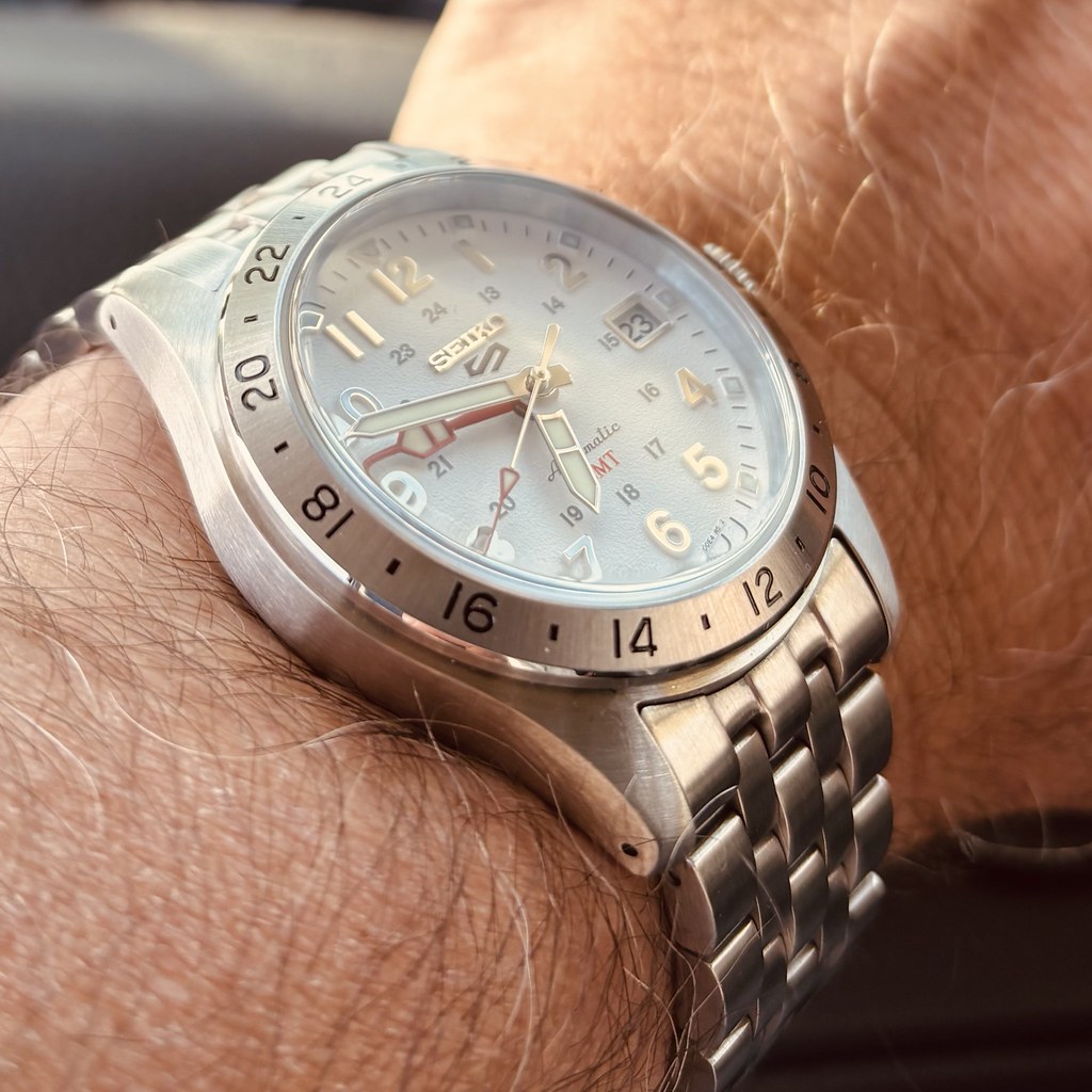 Seiko 5 Club {The Official Subject} - Vol. 11 - Page 30 55228794626_4a6724de53_b
