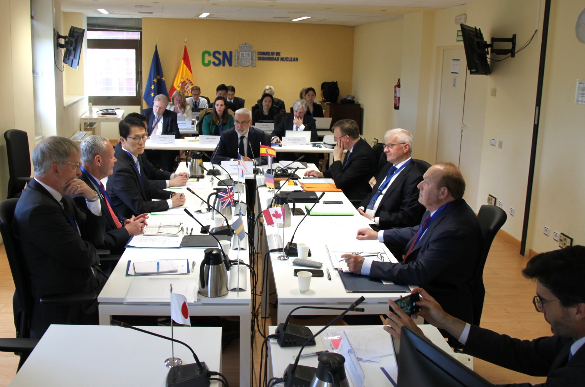 El presidente del CSN, Juan Carlos Lentijo, durante su intervención en la reunión de INRA