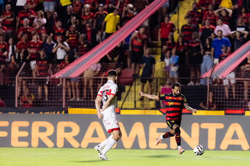 Jogo entre Sport x CRB válido pela rodada 09 do campeonato brasileiro série B 2026, partida realizada no estádio da Ilha do Reito, neste domingo (17/05/2026). Foto: Paulo Paiva / Sport Club do Recife. Sport x CRB | Série B 2026 | 17/05/2026