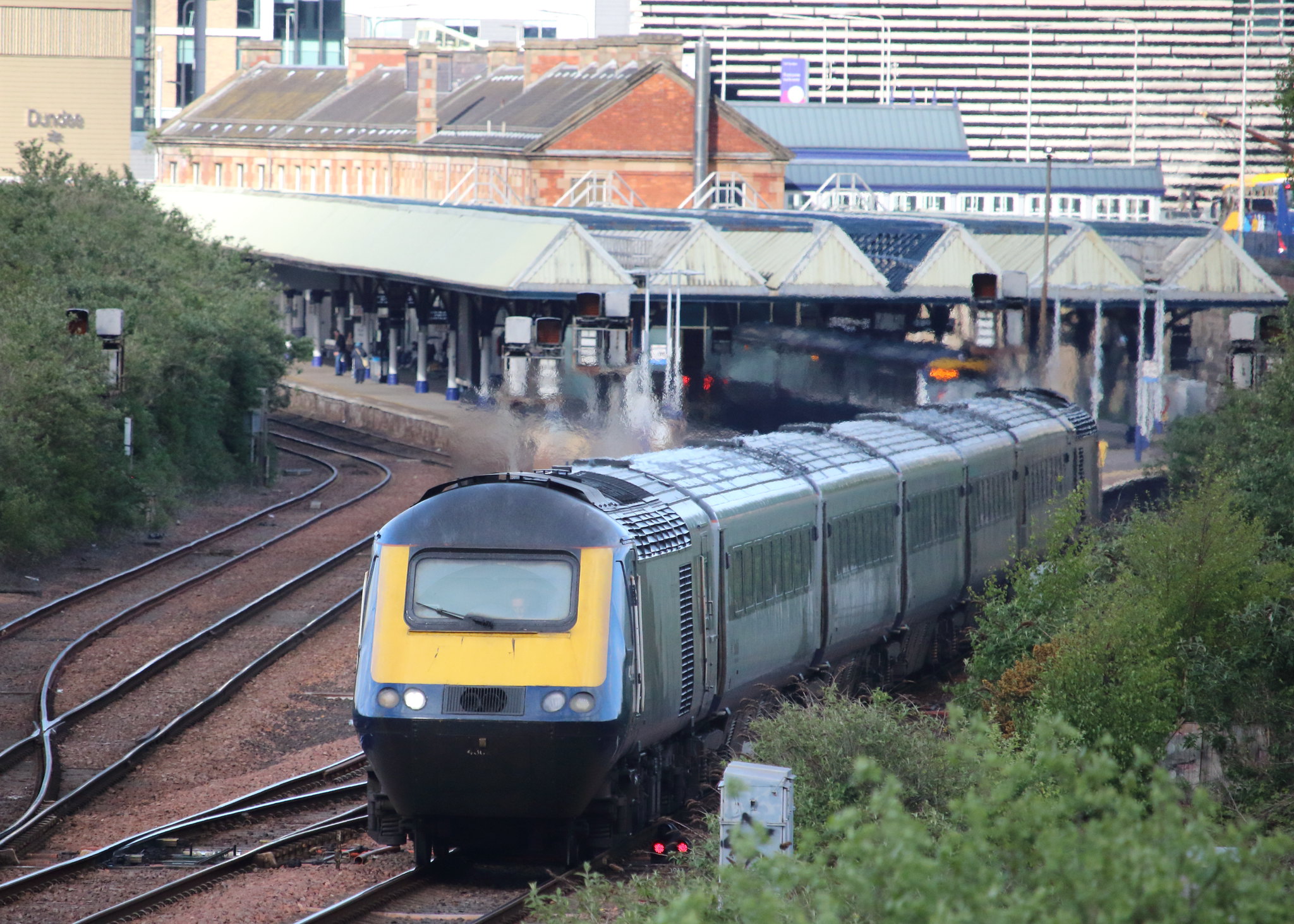 43028.150526