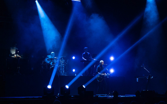 Midge Ure in Concert