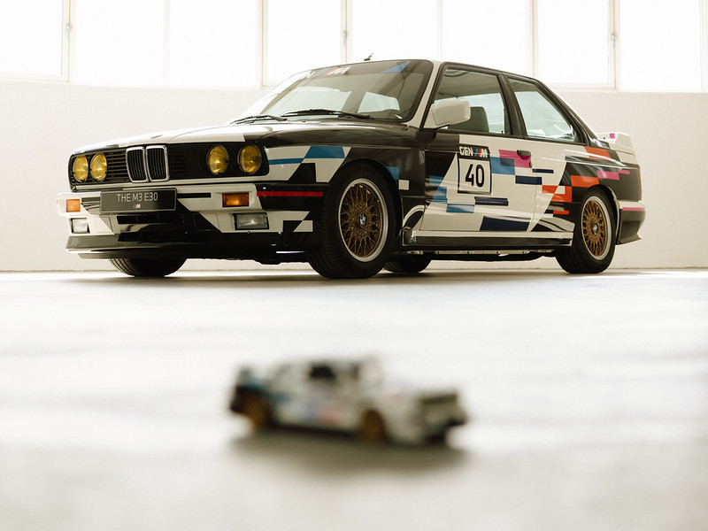 BMW M3 E30 em formato LEGO
