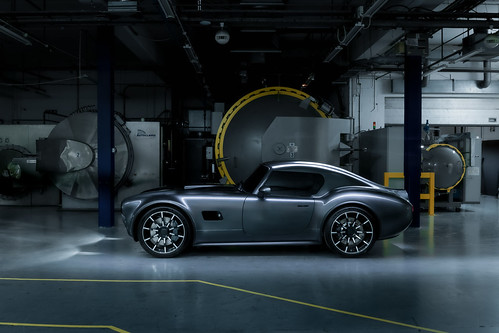 AC Cars revela o novo AC Cobra GT Coupe de produção