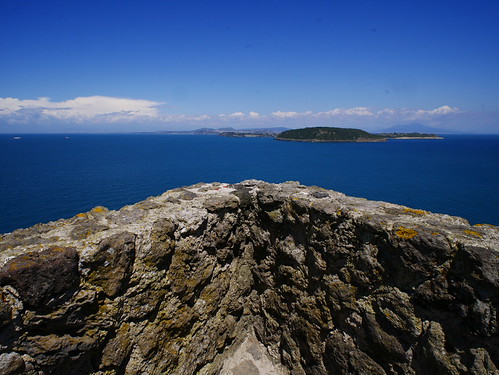 Pointing Seaward