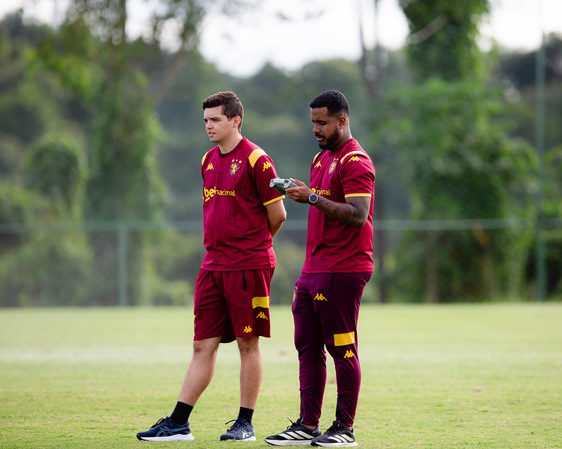Jogadores do Sport Club do Recife participam de treinamento no CT do Sport, em Recife (PE), nesta quarta-feira, 08 de Julho de 2026, como parte da preparação da equipe para a partida contra o Botafogo-SP, válida pela 17ª rodada do Campeonato Brasileiro da Série B. Foto: Paulo Paiva / Sport Club do Recife. Treino CT Sport | 08/07/2026