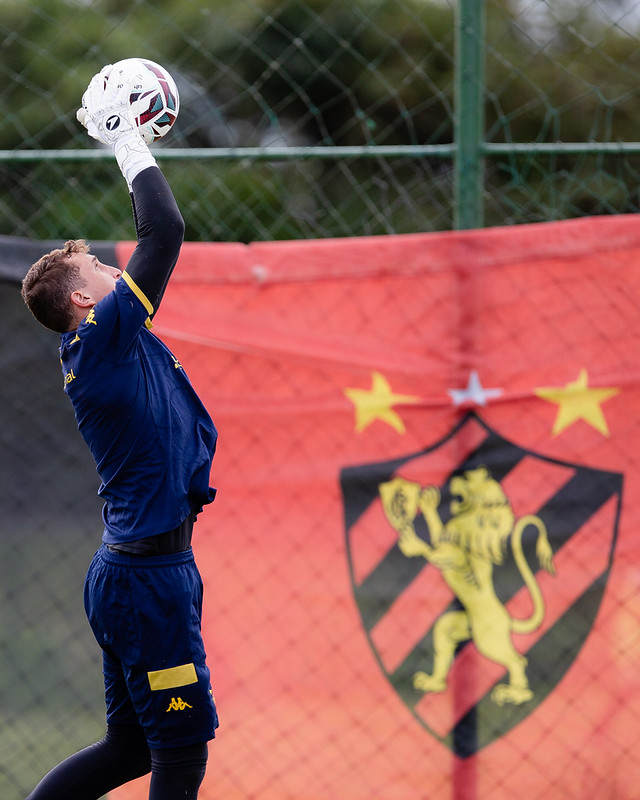 Jogadores do Sport Club do Recife participam de treinamento no CT do Sport, em Recife (PE), nesta quarta-feira, 08 de Julho de 2026, como parte da preparação da equipe para a partida contra o Botafogo-SP, válida pela 17ª rodada do Campeonato Brasileiro da Série B. Foto: Paulo Paiva / Sport Club do Recife. Treino CT Sport | 08/07/2026