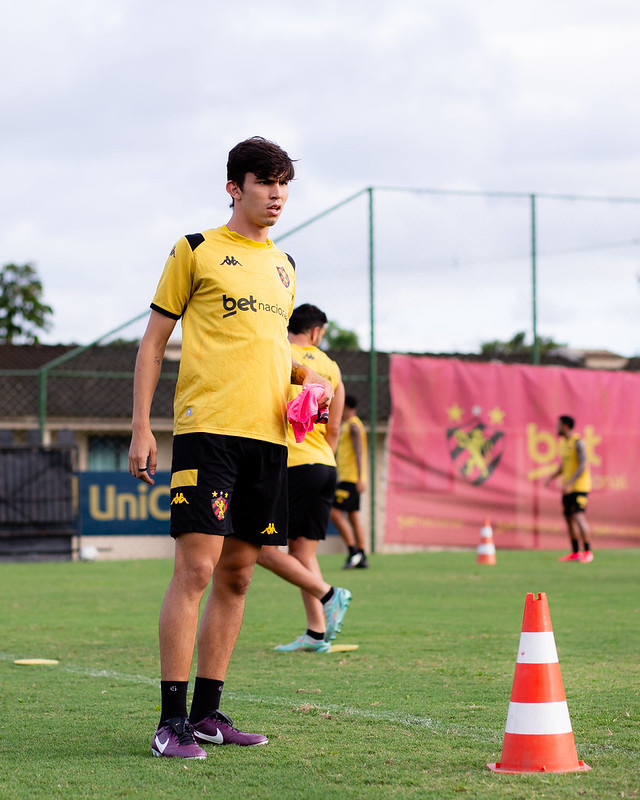 Jogadores do Sport Club do Recife participam de treinamento no CT do Sport, em Recife (PE), nesta quarta-feira, 08 de Julho de 2026, como parte da preparação da equipe para a partida contra o Botafogo-SP, válida pela 17ª rodada do Campeonato Brasileiro da Série B. Foto: Paulo Paiva / Sport Club do Recife. Treino CT Sport | 08/07/2026