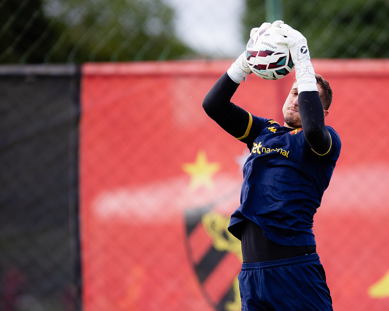 Jogadores do Sport Club do Recife participam de treinamento no CT do Sport, em Recife (PE), nesta quarta-feira, 08 de Julho de 2026, como parte da preparação da equipe para a partida contra o Botafogo-SP, válida pela 17ª rodada do Campeonato Brasileiro da Série B. Foto: Paulo Paiva / Sport Club do Recife. Treino CT Sport | 08/07/2026