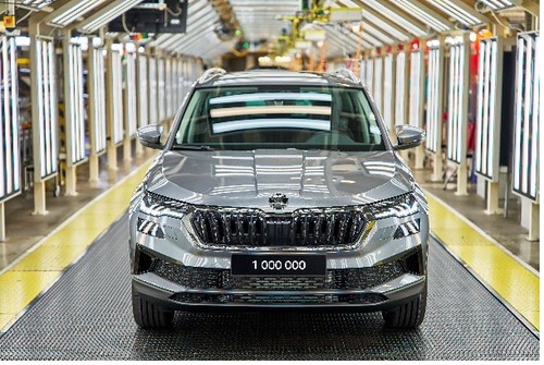 Skoda atinge a marca de um milhão de unidades produzidas do Karoq