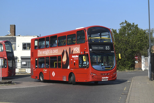 Metroline VW1044 LK10BXN | by LordHD