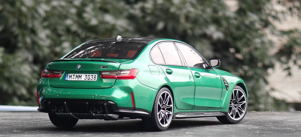 Minichamps 1:18 BMW M3 (G80) 2020 in Isle of Man green