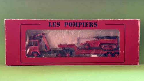 Verem (Solido) - Les Pompiers - Ref. 914 - Renault R 390 / Half Track - Fire Service - Miniature Diecast Metal 1/50 Scale Model Emergency Services Vehicle