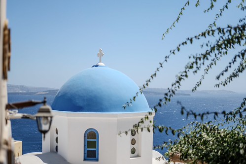 Santorini bluedome Church