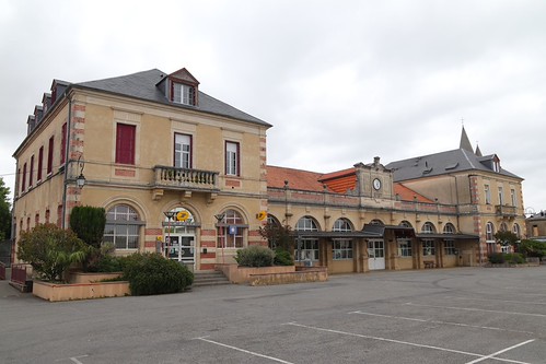La halle de Castelnau-Magnoac