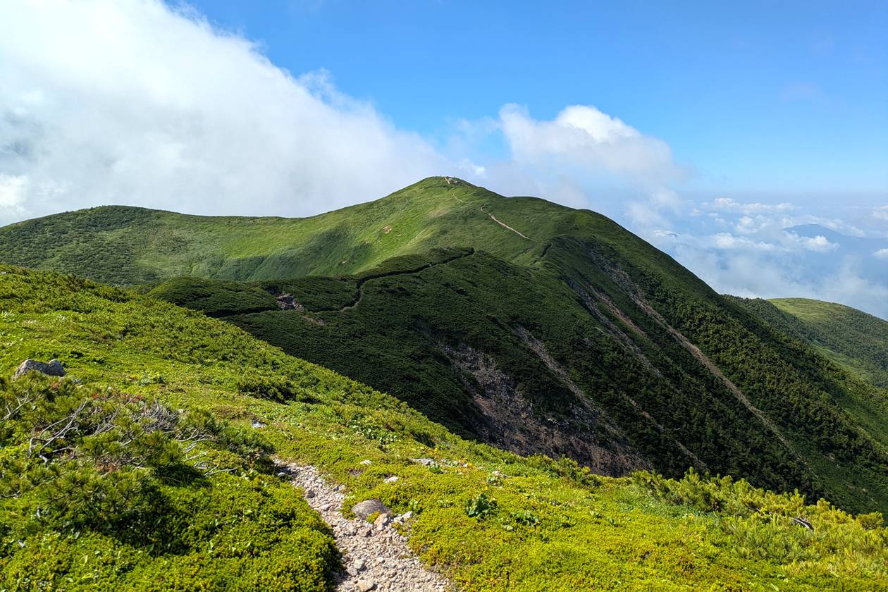 【北陸】御舎利山から眺める別山