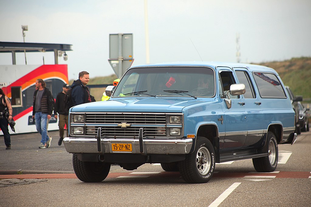 15-ZP-NZ: Suburban asobak