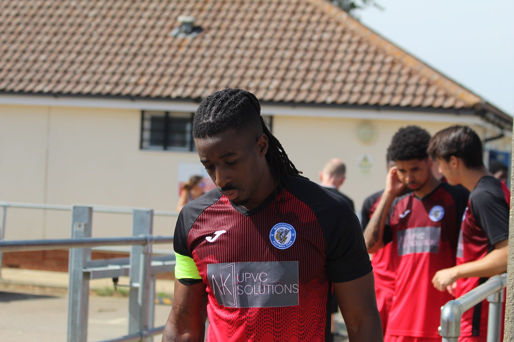 Buckingham FC vs Letchworth GCE Matchday Photography