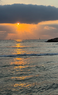 Flickr photo: Orange ray