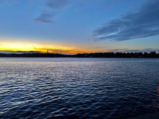 Sunrise or sunset photo of Boo