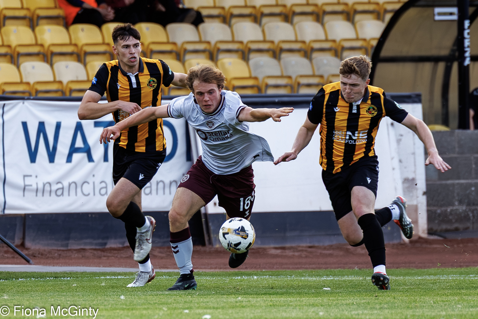 260811 Berwick Rangers v Hearts B-9