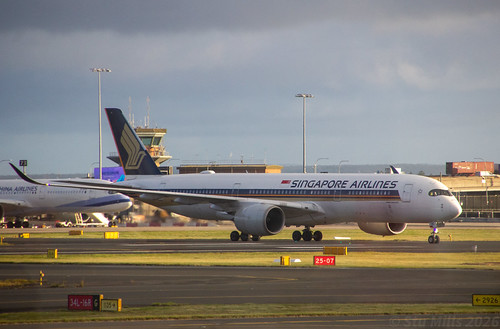 9V-SHD | Singapore Airlines | Airbus A350-941 | SQ241 | SIN - SYD | Sydney Kingsford Smith Airport | (SYD/YSSY) | by bukk05