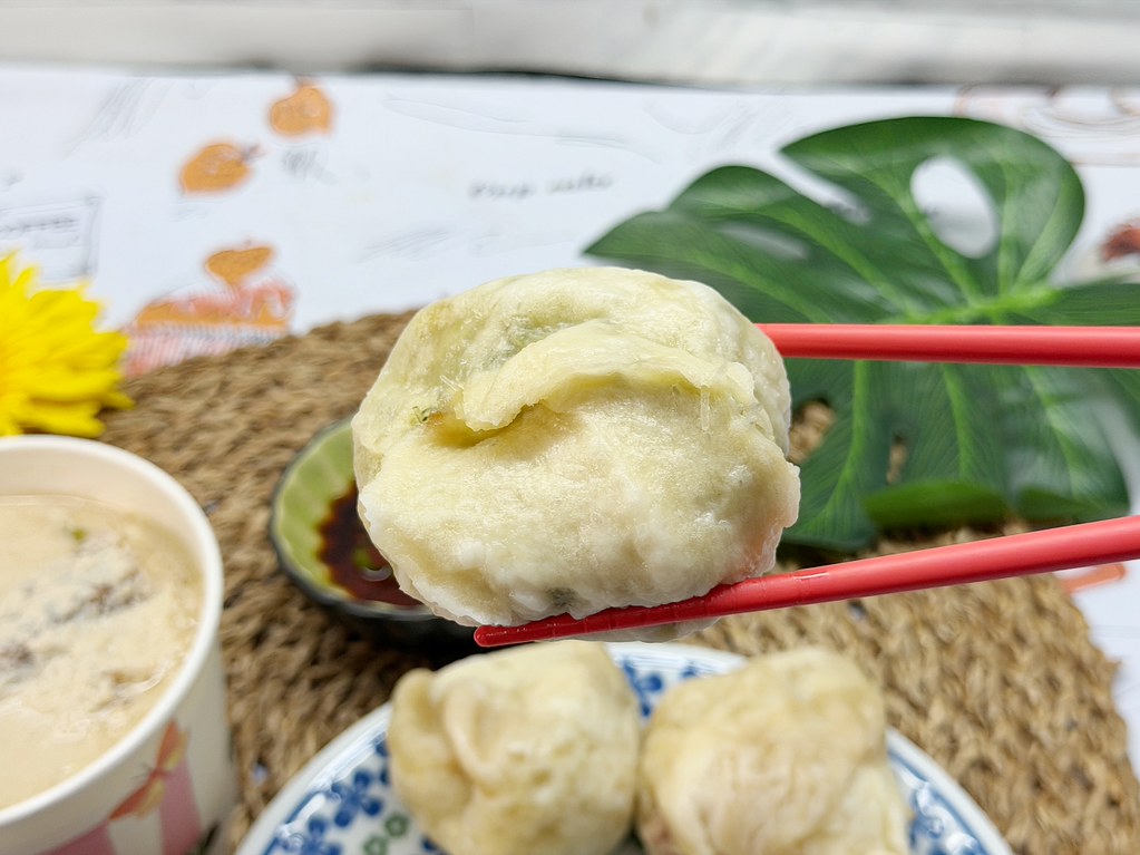 [桃園美食]九福包子|桃園大廟美食小吃~在地人激推！橫掃數十載的銅板美味．美味肉包、韭菜包與靈魂青蔥醬油 @VIVIYU小世界