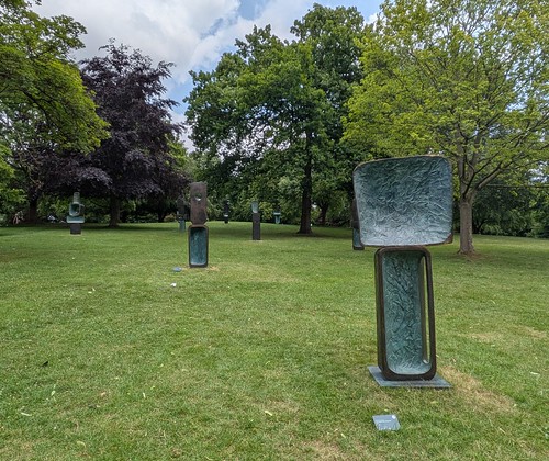 Barbara Hepworth Family of Man 3