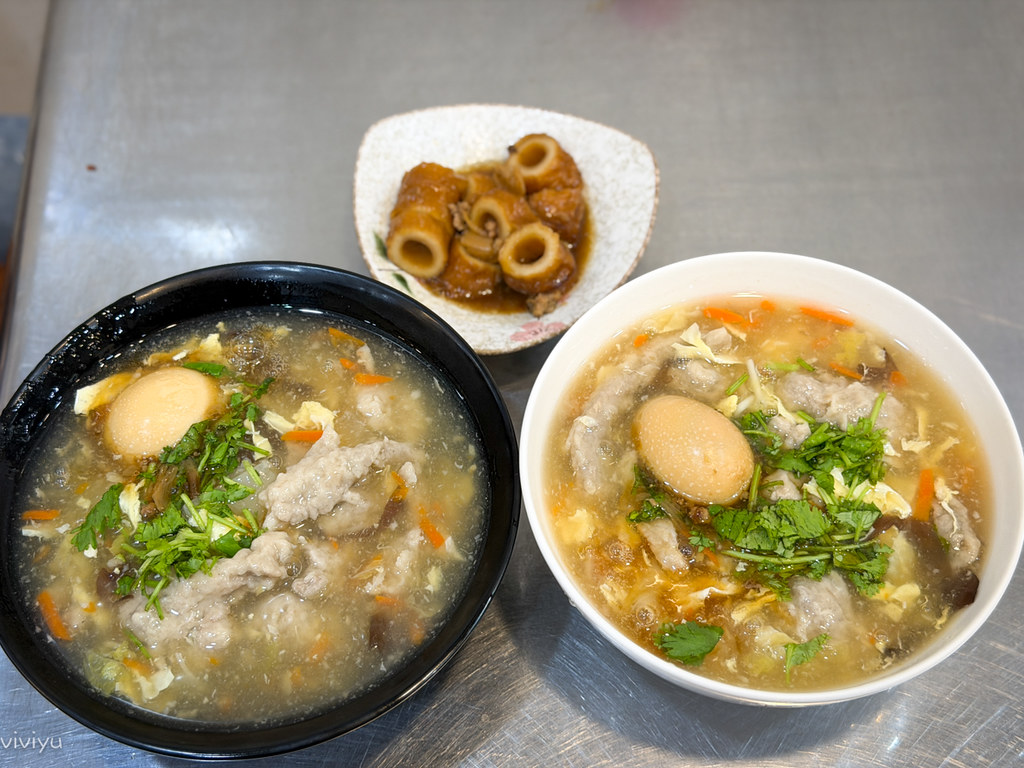 [桃園美食]肉羹意麵（原德仁醫院巷內）|35年老店搬進店面！手工紮實肉羹．桃園後站早餐這裡吃 @VIVIYU小世界