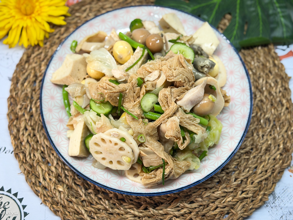 [桃園美食]大廟口．有間鹹水雞|每種配料通通20元~宵夜少負擔的好選擇．客製化調味低脂料理 @VIVIYU小世界