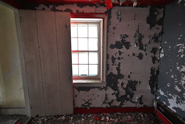 Upstairs peeling room (Md Abandoned House)