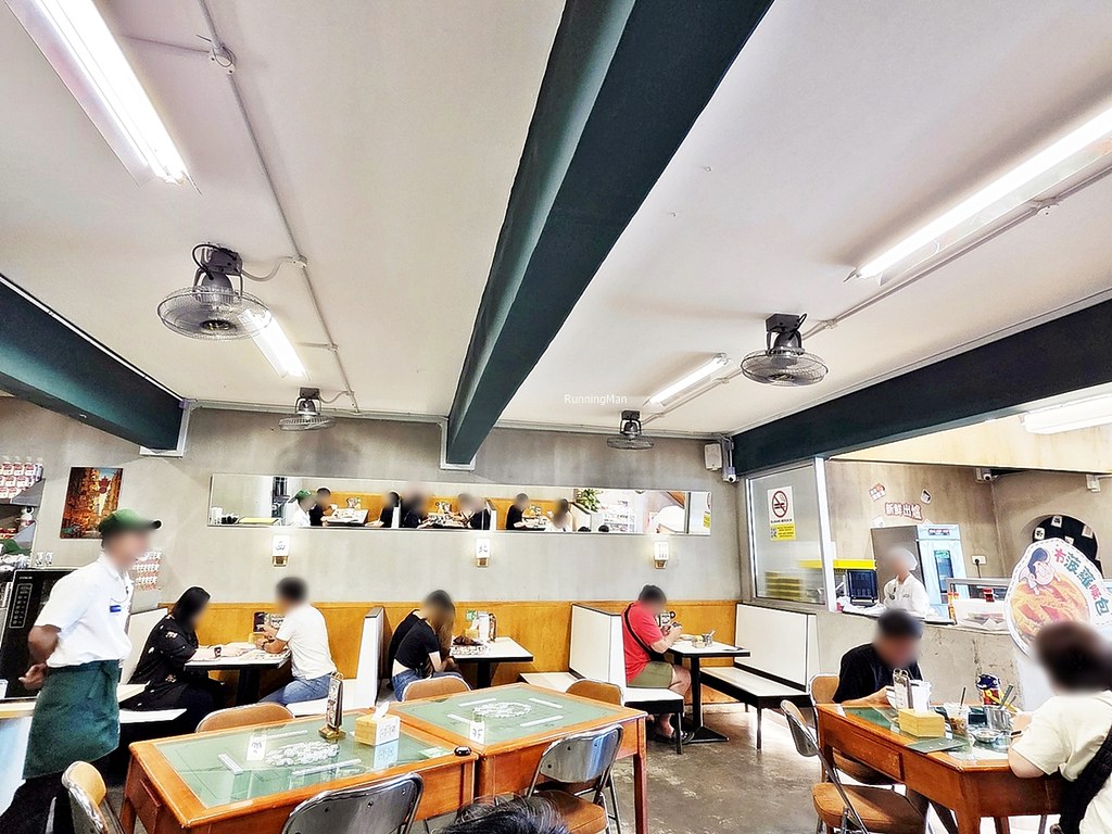 13 Units Hong Kong Cafe Interior