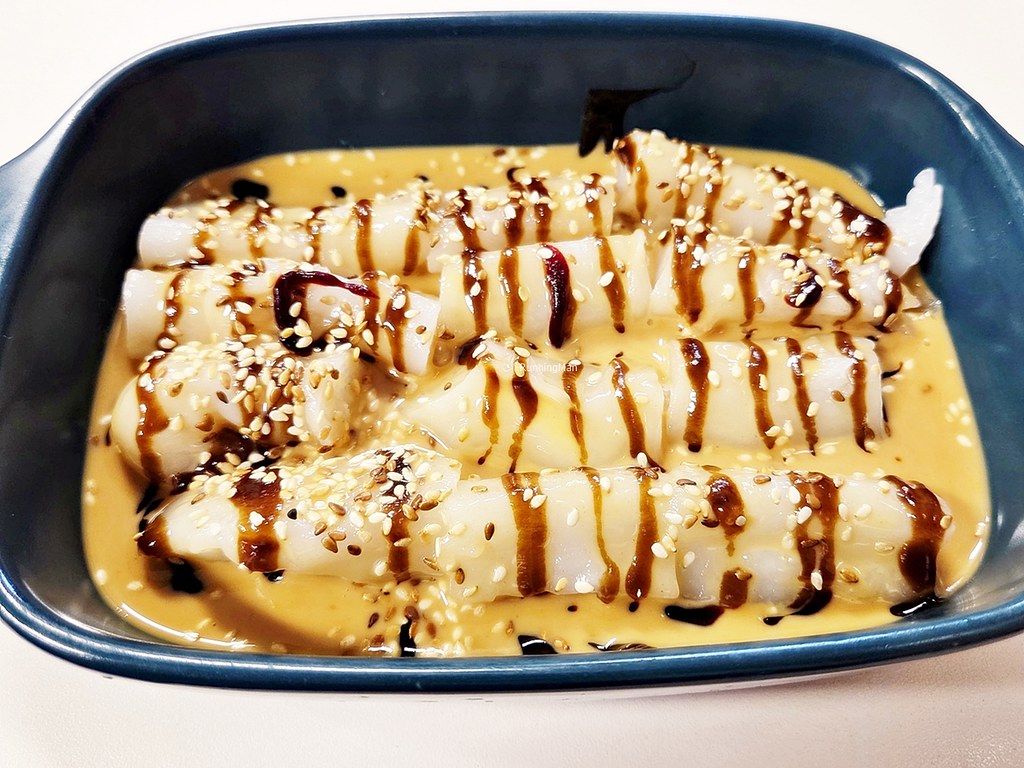 Chee Cheong Fun With Peanut Sauce