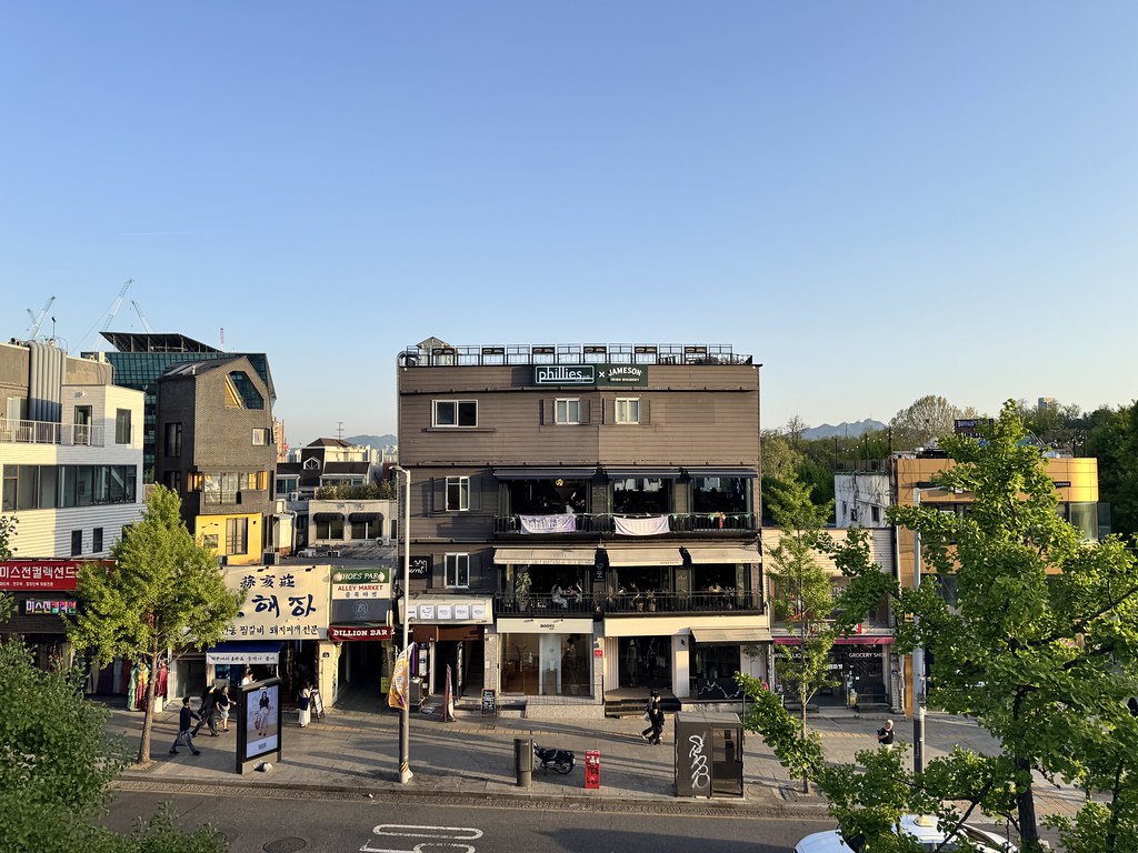 Itaewon scenaries.