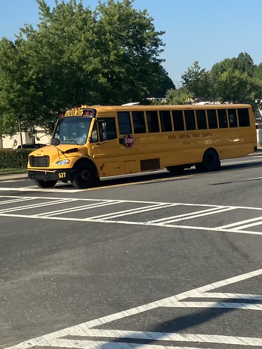 CMS Bus 527 | by ct-337