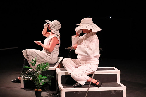 ORPHEUS & EURYDICE cr Claire Shovelton - 12