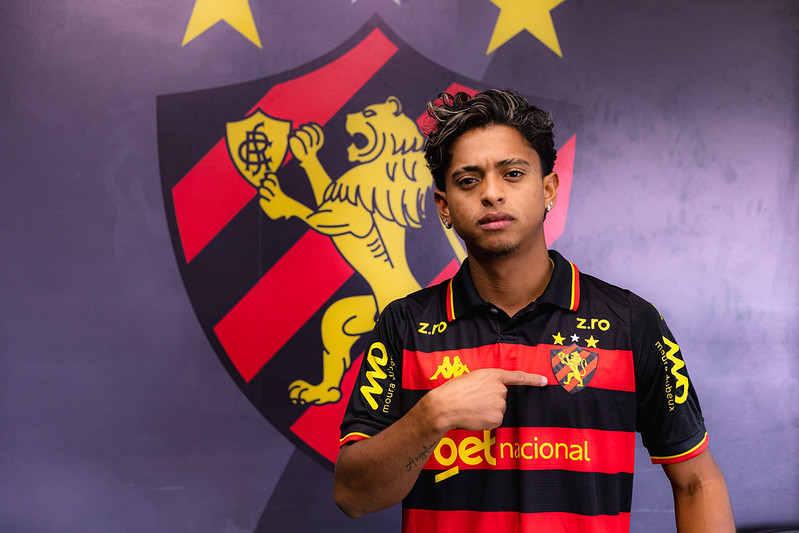 Kervin Andrade é do Sport